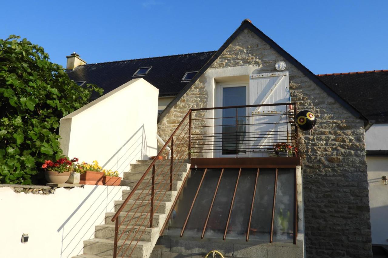 Les Volets Bleus Bed & Breakfast Saint-Guenole Luaran gambar